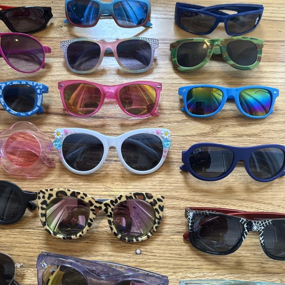 Lot Of 40 Mixed KIDS Sunglasses MultiColor & Styles: Wayfarer-Wrap-Round-Square